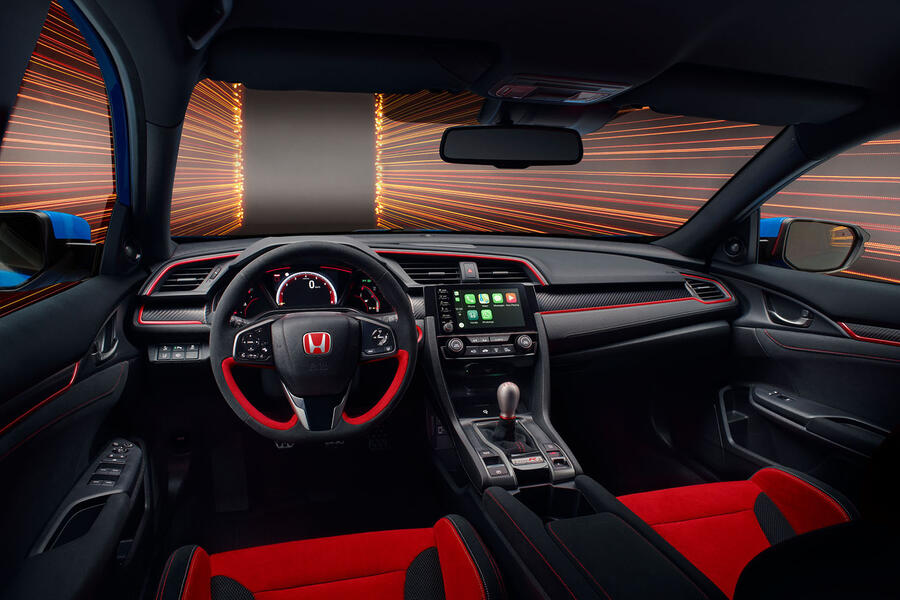 80 Honda civic type r 2020 press interior
