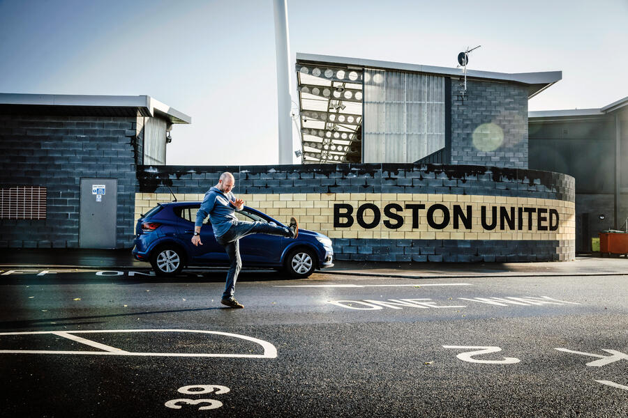 85 Dacia sandero around the world