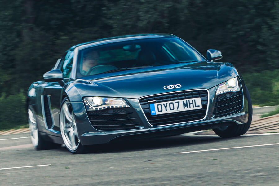 87 New gr yaris vs used r8 cornering r8