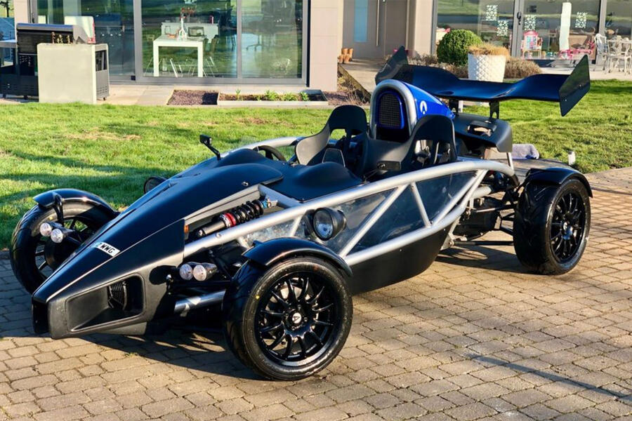 8 Ariel atom