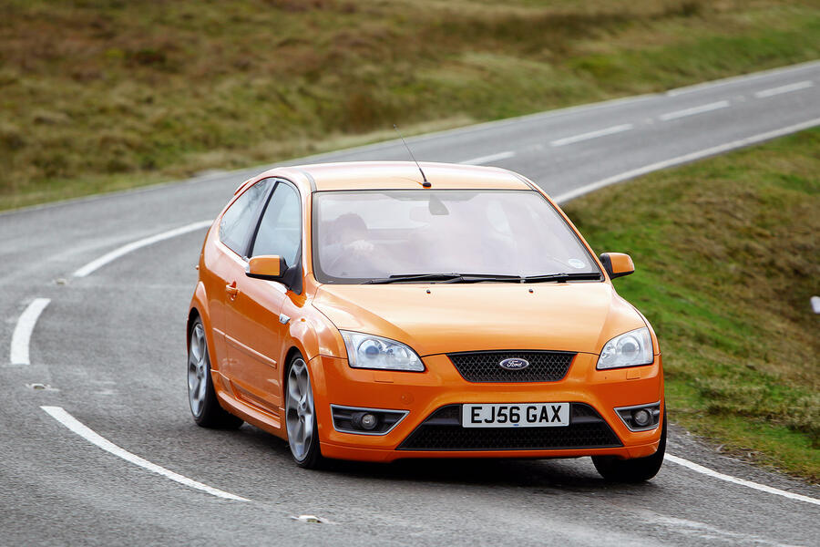 8 Ford focus st tracking front