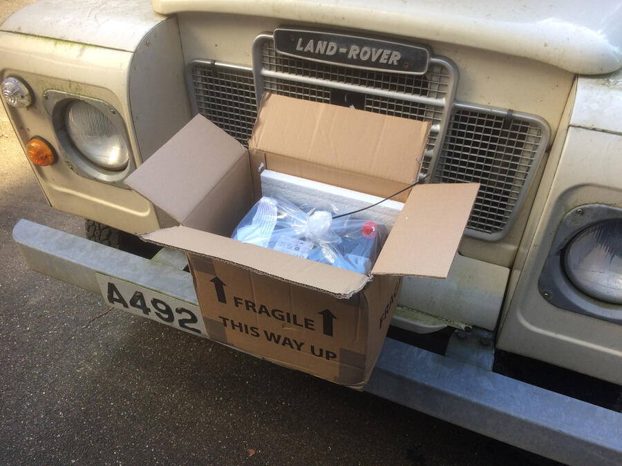 8 Land rover battery