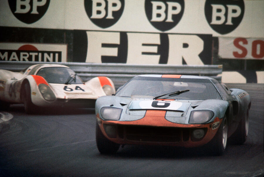 9 Ford gt40 hero front