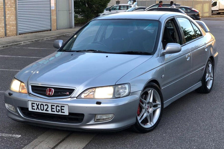 9 Honda accord type r 2002 static front