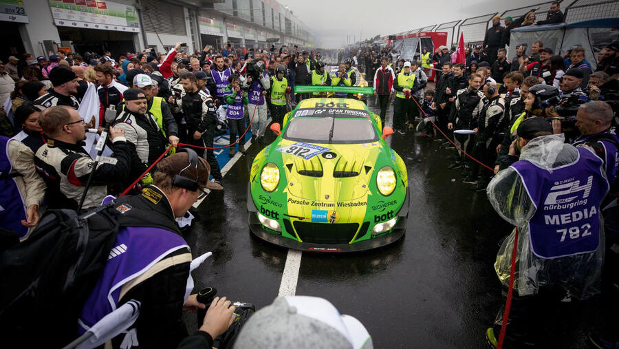 911 Gt3 r manthey racing 24 hour nurburgring 2018 porsche ag 1