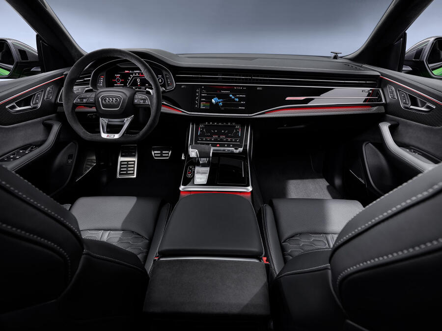 92 Audi rs q8 2020 press cabin