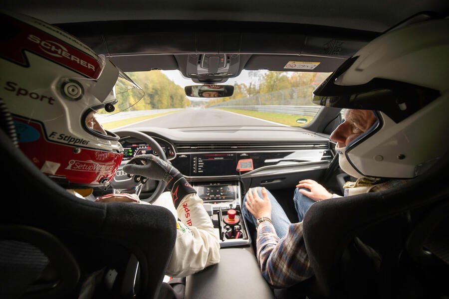 92 Audi rsq8 camo ride 2019 interior