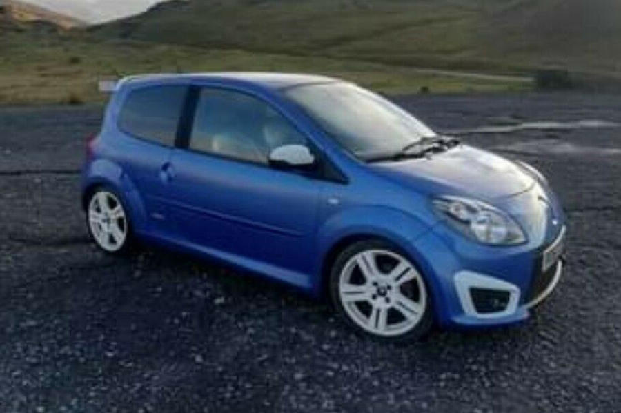 92 Renault twingo rs ubg 2021 one we found