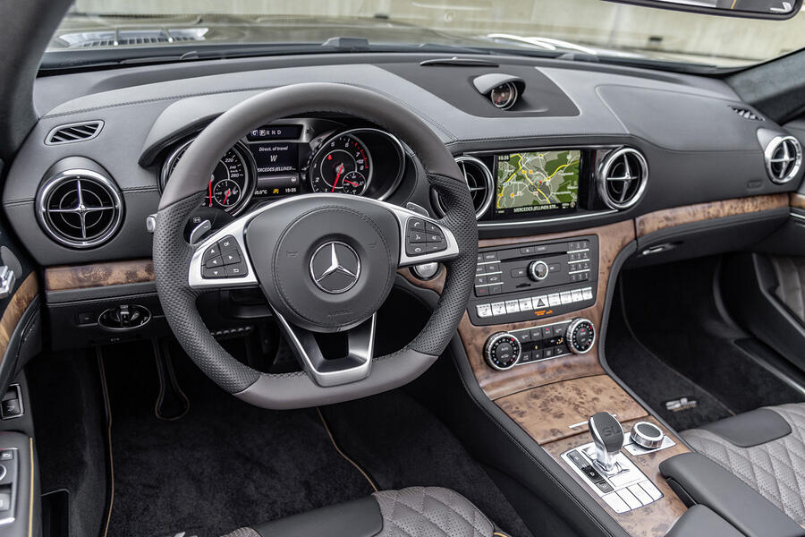93 Mercedes sl grand edition dashboard