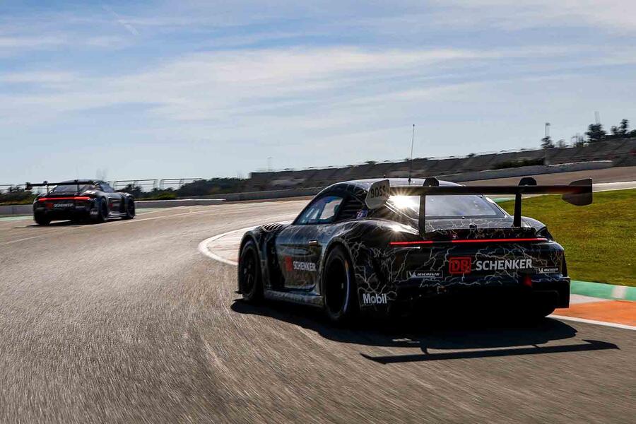 95 Porsche 718 gt4 rs e performance