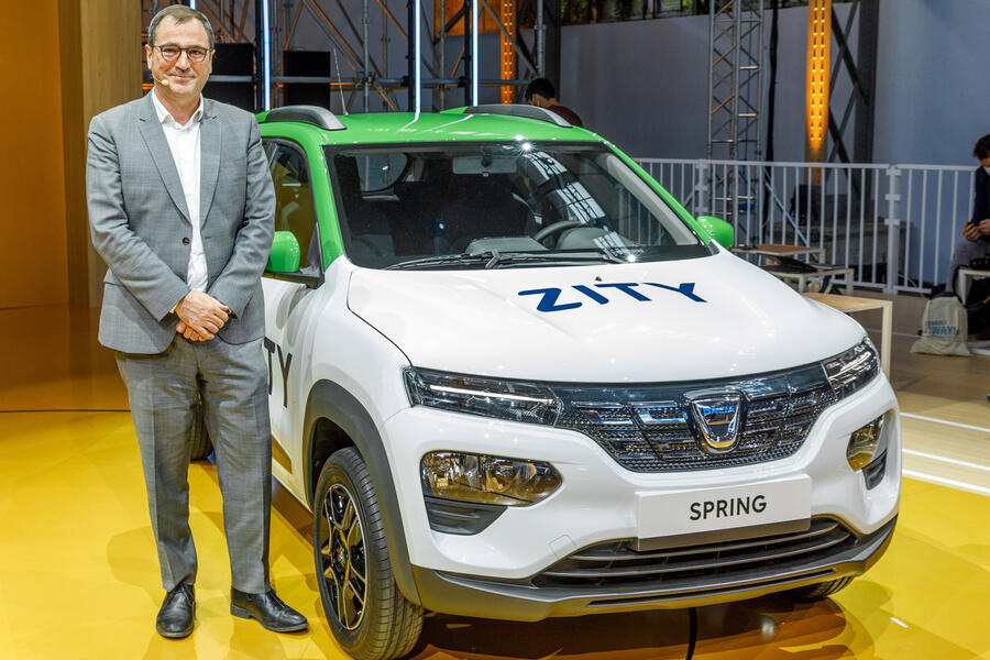 96 Dacia duster 2x4 2022 uk first drive review dacia spring