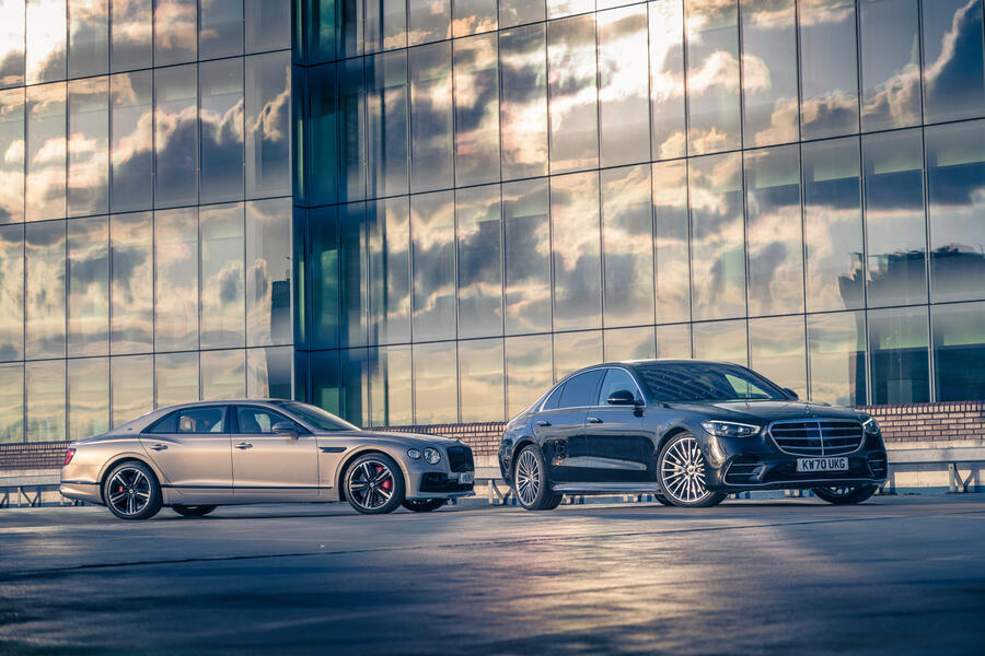 96 Flying spur vs mercedes benz s400d 4matic 2021 4253