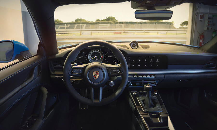 97 Porsche 911 gt3 2021 official images interior