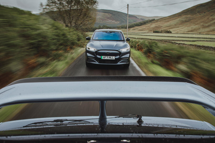 98 Ford mustang mach e vs sierra cosworth tracking front