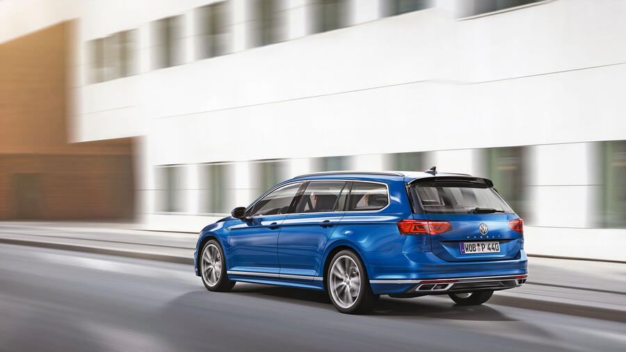 98 Volkswagen passat 2019 press rear
