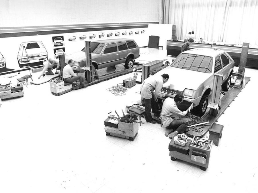 99 Griffin house feature 0