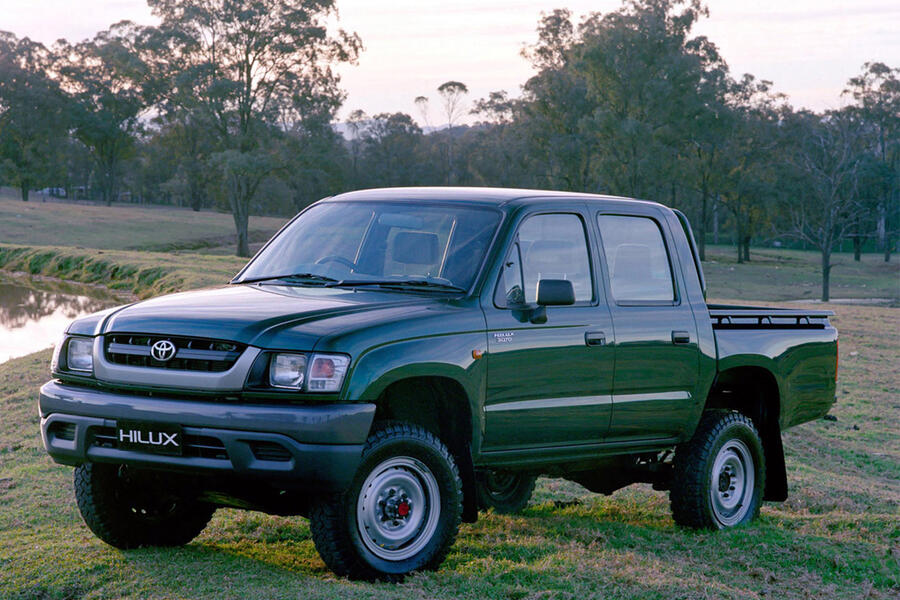 99 Photos toyota hilux 2001 2