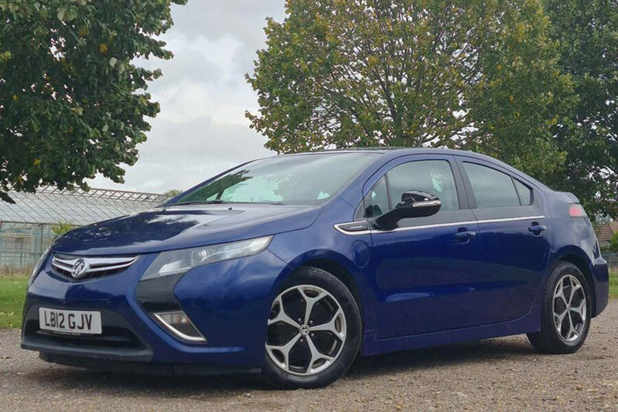 9 227aff05e6ad48acb0e9888f039e0741