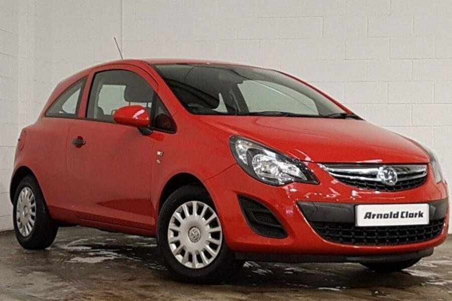 9 Vauxhall corsa