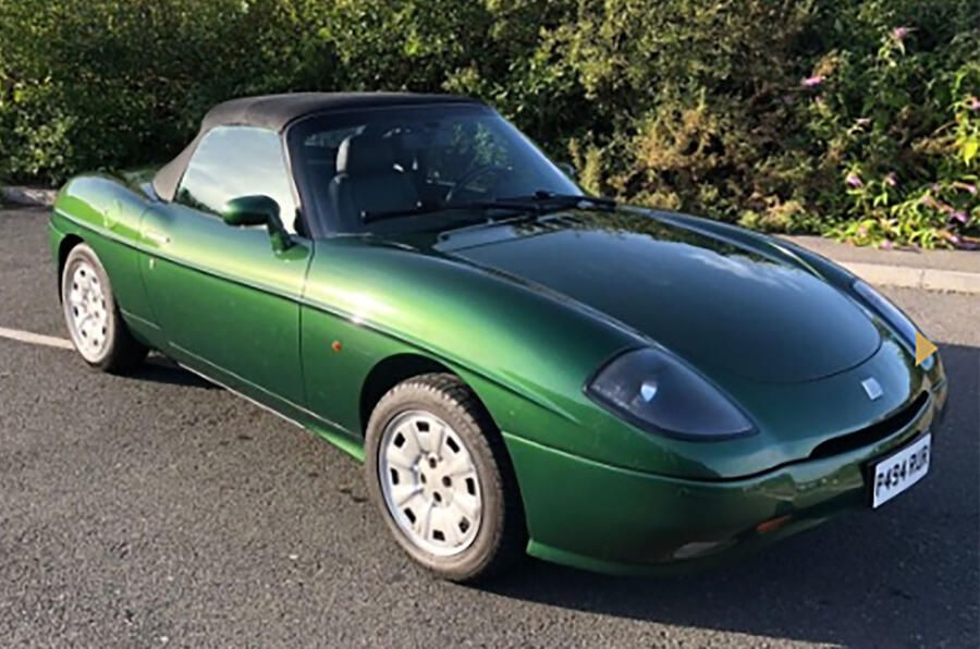 Auction watch fiat barchetta
