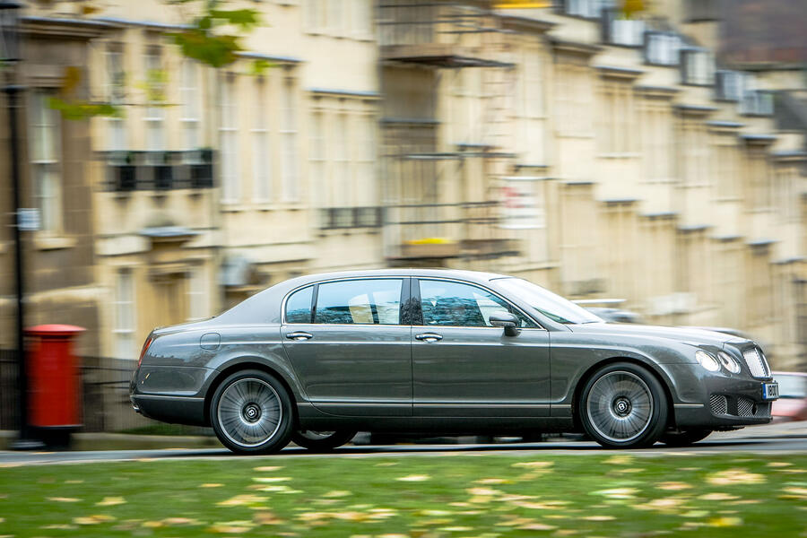 Bentley flying spur 2