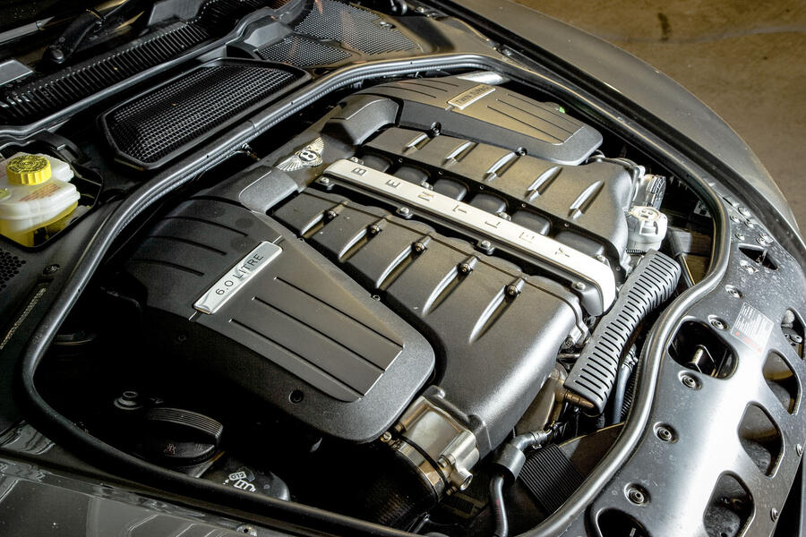 Bentley flying spur 7