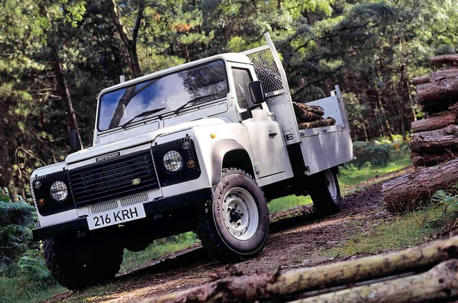 Defender tipper small pic