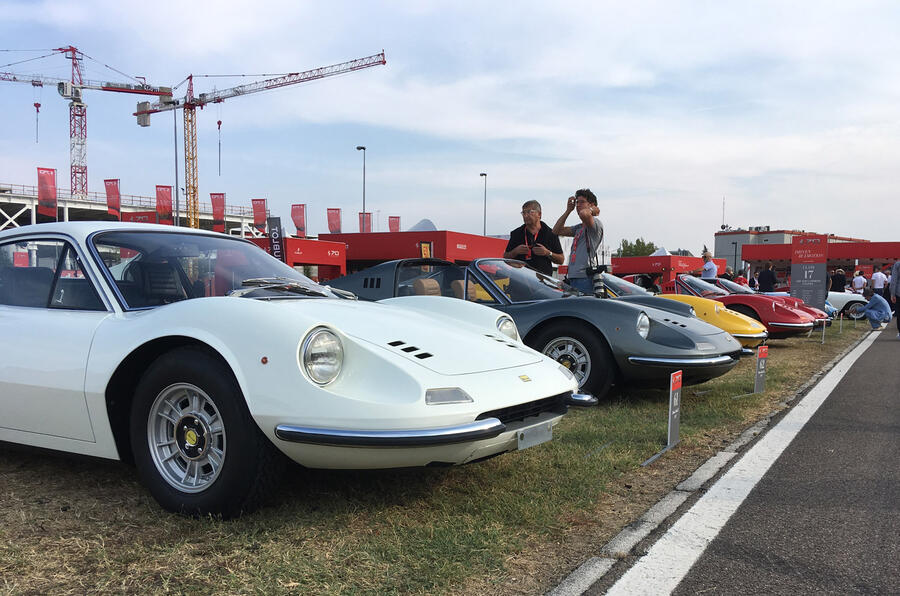Dino concours