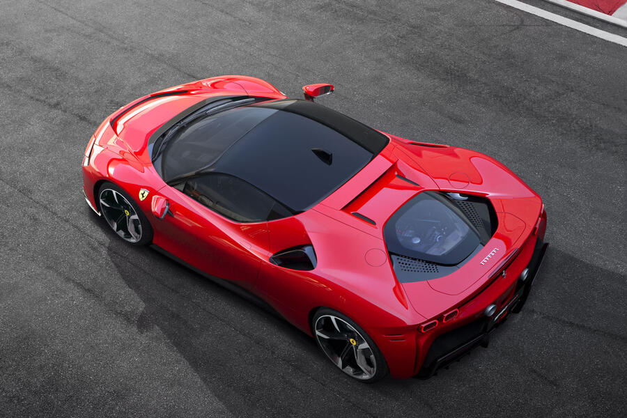 Ferrari sf90 stradale 1