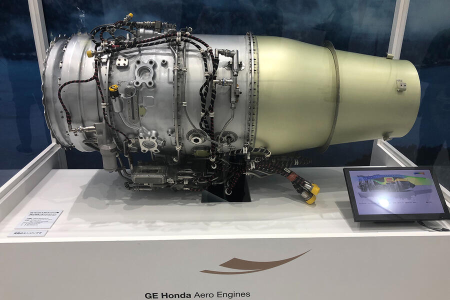 Honda jet engine