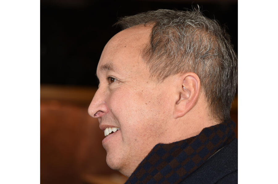 Julian thompson1658c