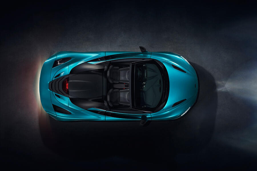 Mclaren 720s spider dec 2018 studio image 06