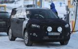 New Kia Sorento spotted - first pictures