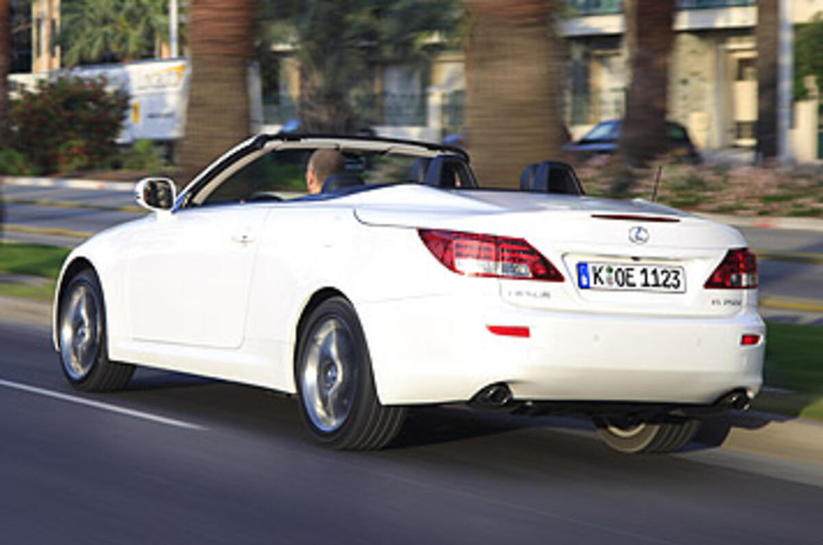 Lexus IS 250C SEL ACC/PCS Autocar