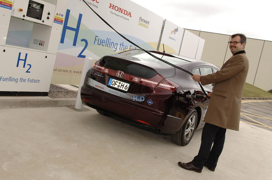 Honda opens new hydrogen filling station in Swindon