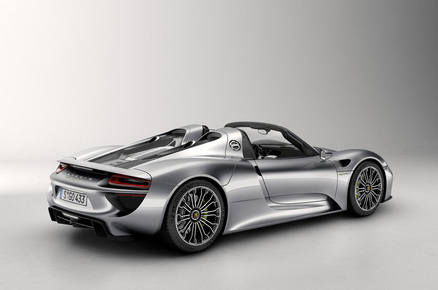 Porsche 918 Spyder enters production