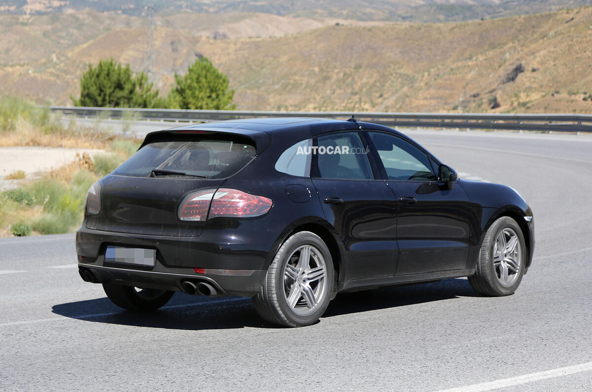 Porsche Macan: latest spy pics