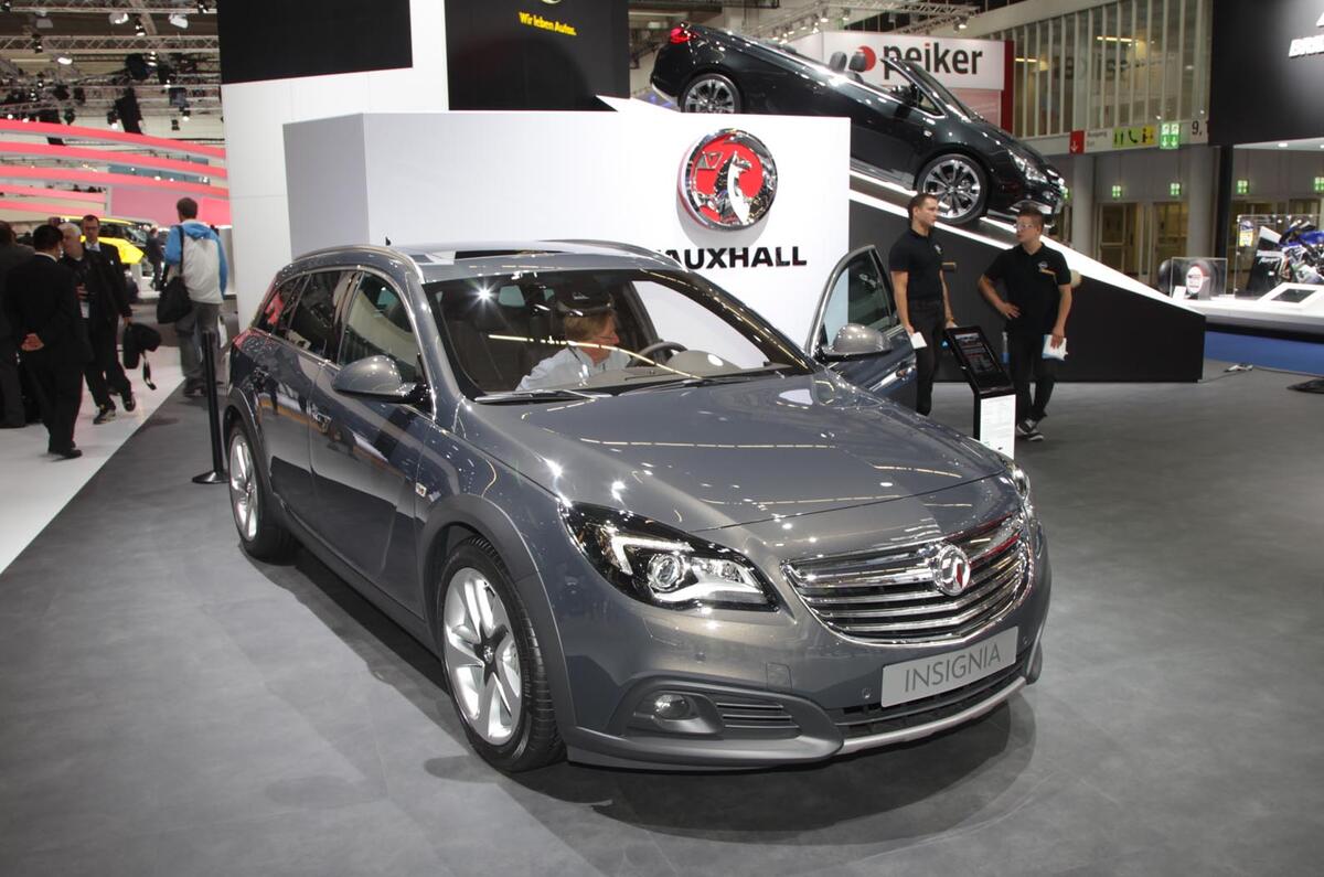 Frankfurt motor show 2013: Vauxhall Insignia Country Tourer