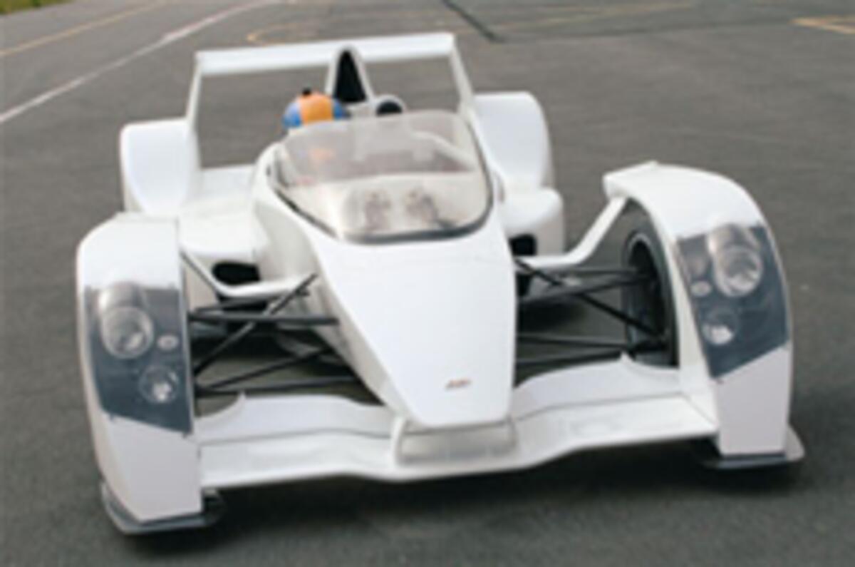 Caparo T1: watch the video