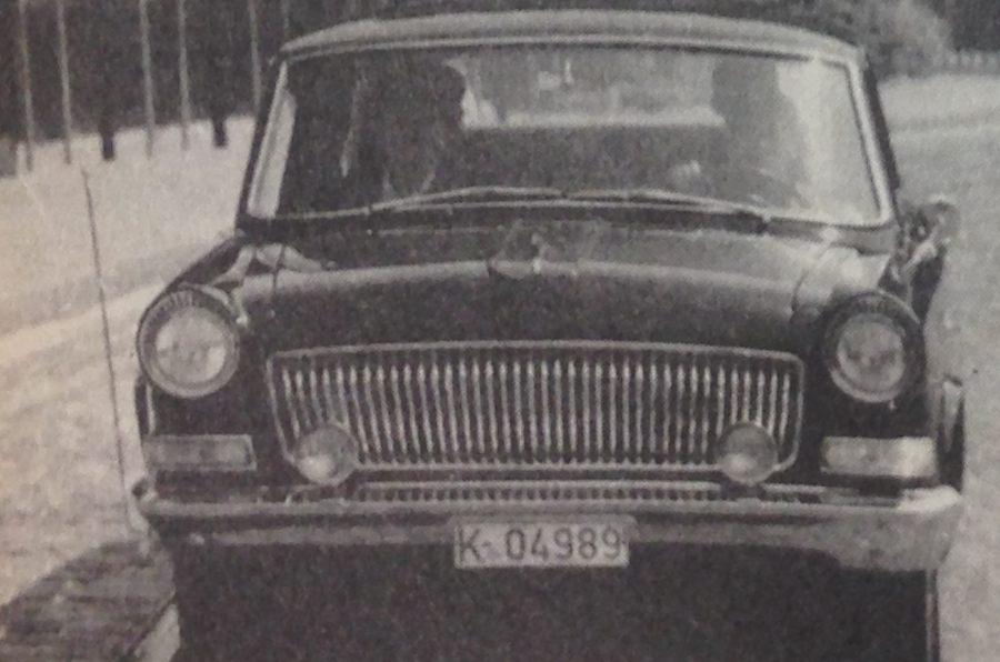 Hongqi CA77