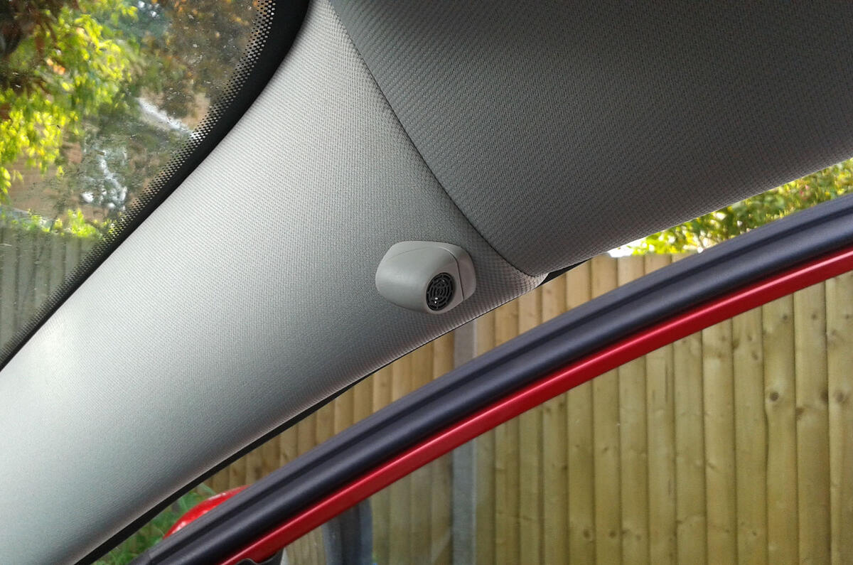 2505 Kadjar update 747