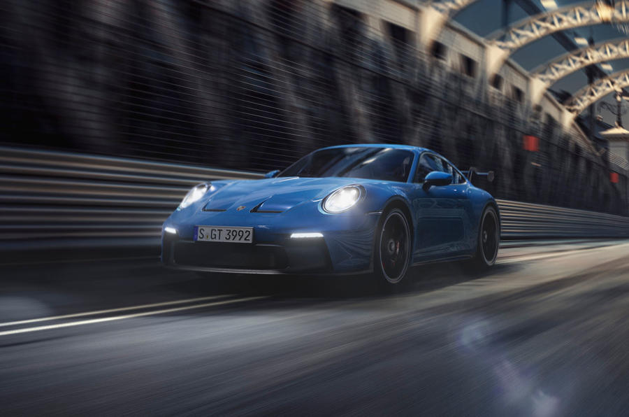 95 Porsche 911 GT3 2021 official images night front
