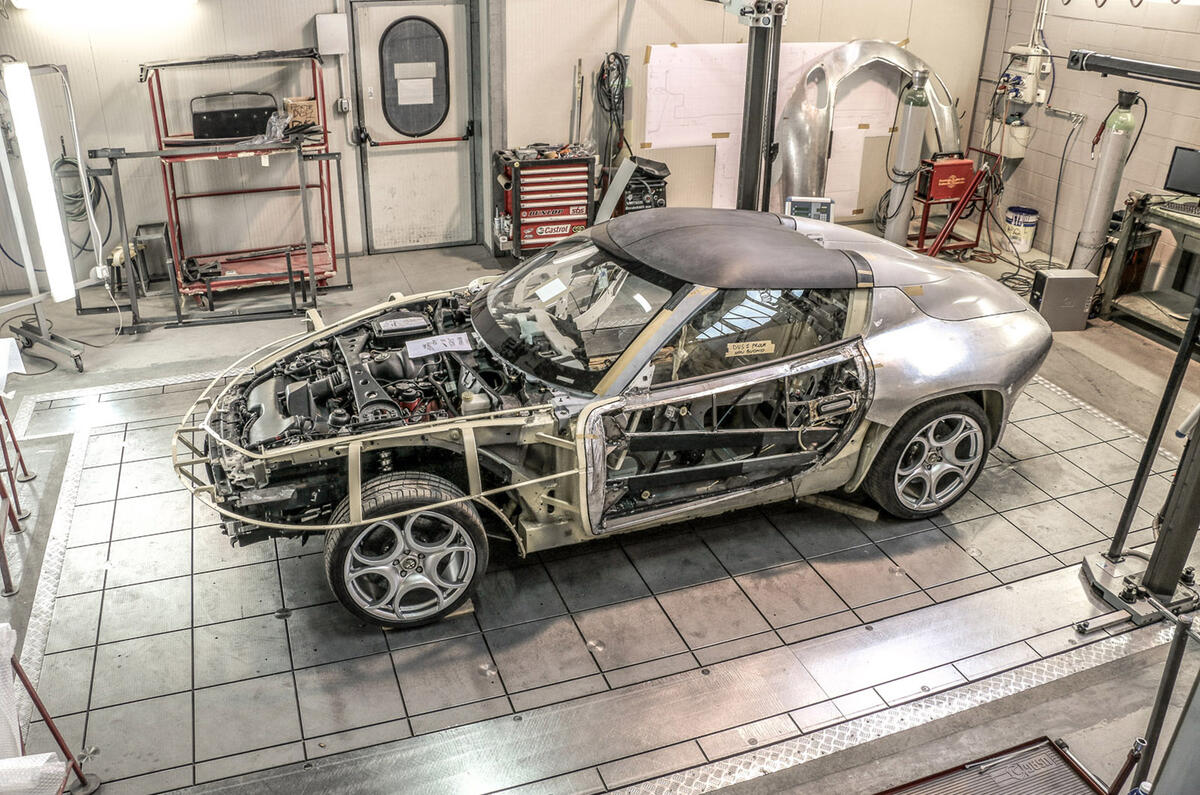 Coachbuilders web 166