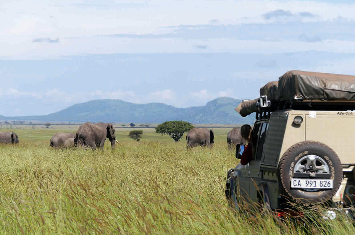 Defender africa rw blog 104