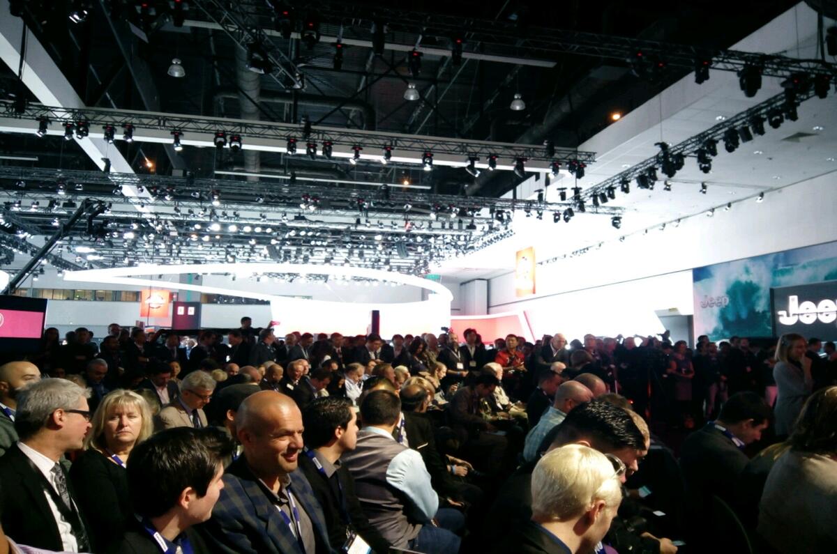 Img 20151118 094511 1600x1060