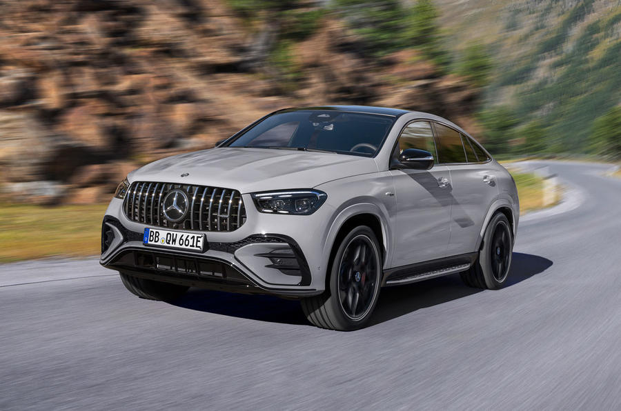 Mercedes AMG GLE 53 2024 front quarter tracking