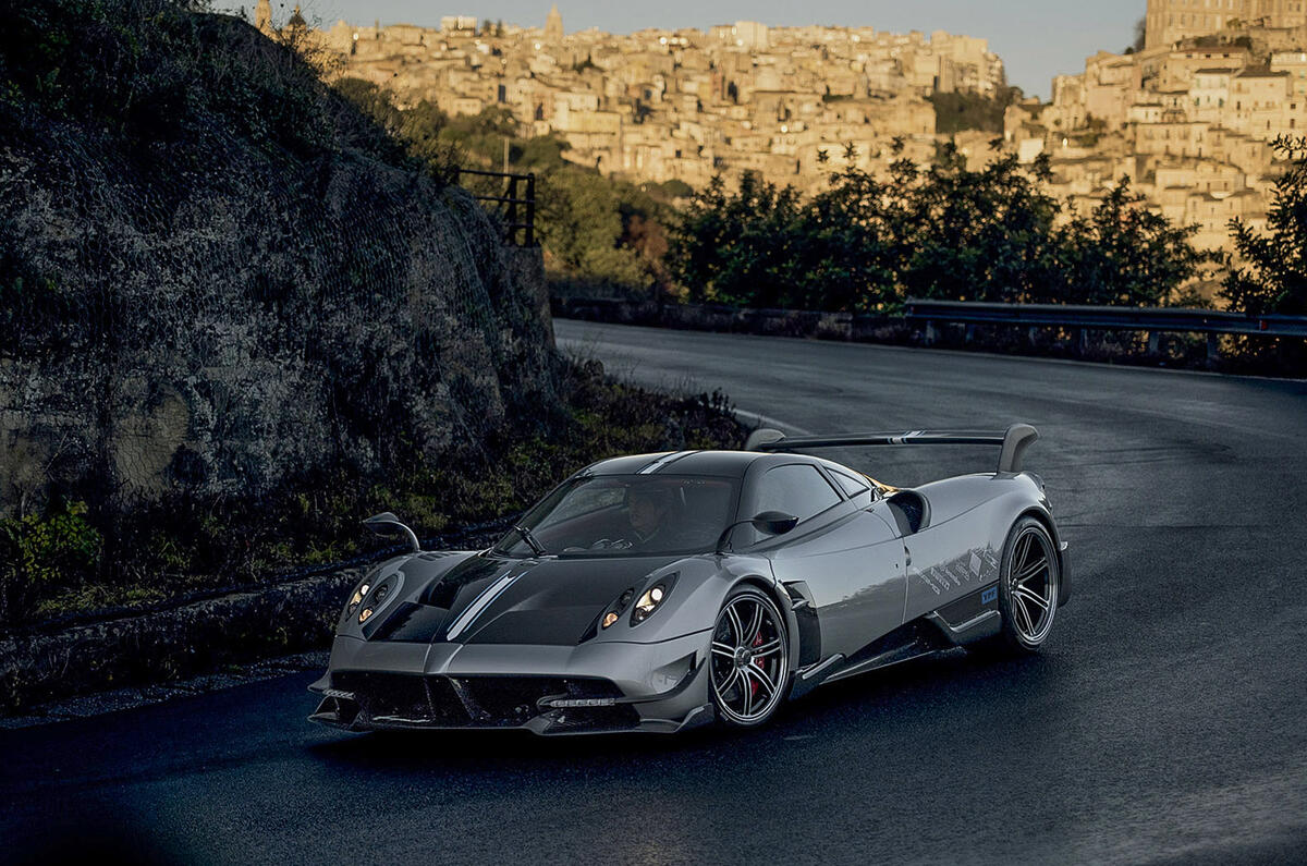 Pagani bcweb 207