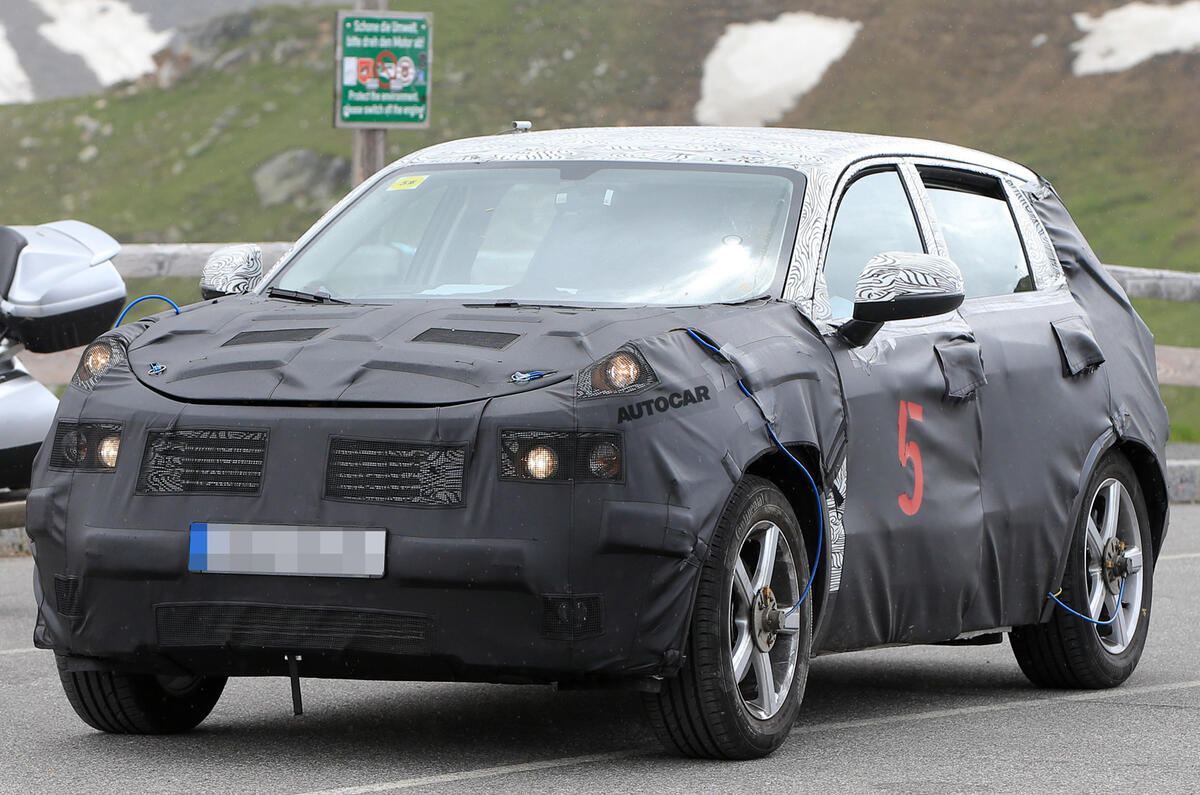 Sb   geely suv 001