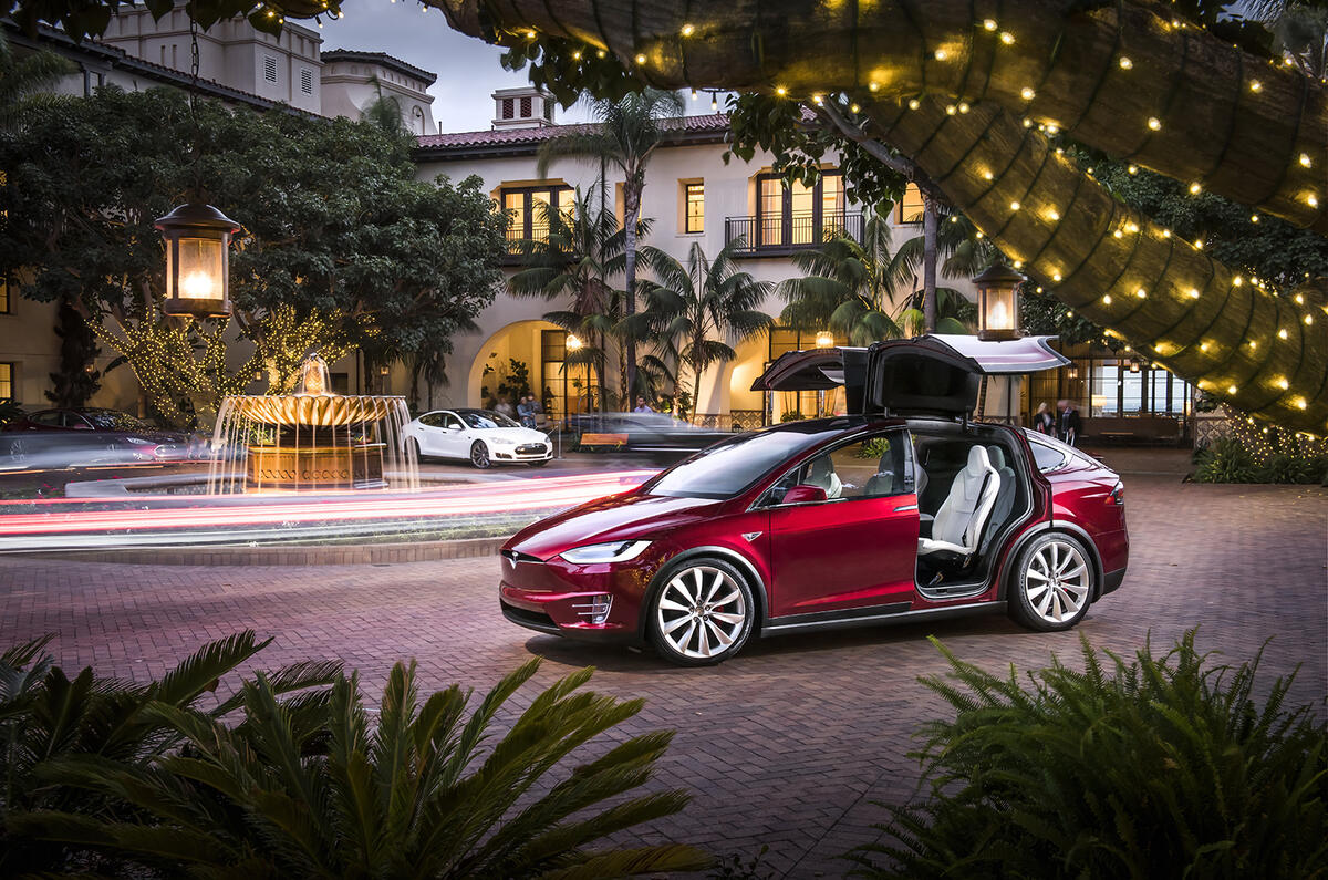 Tesla model x web 2 510