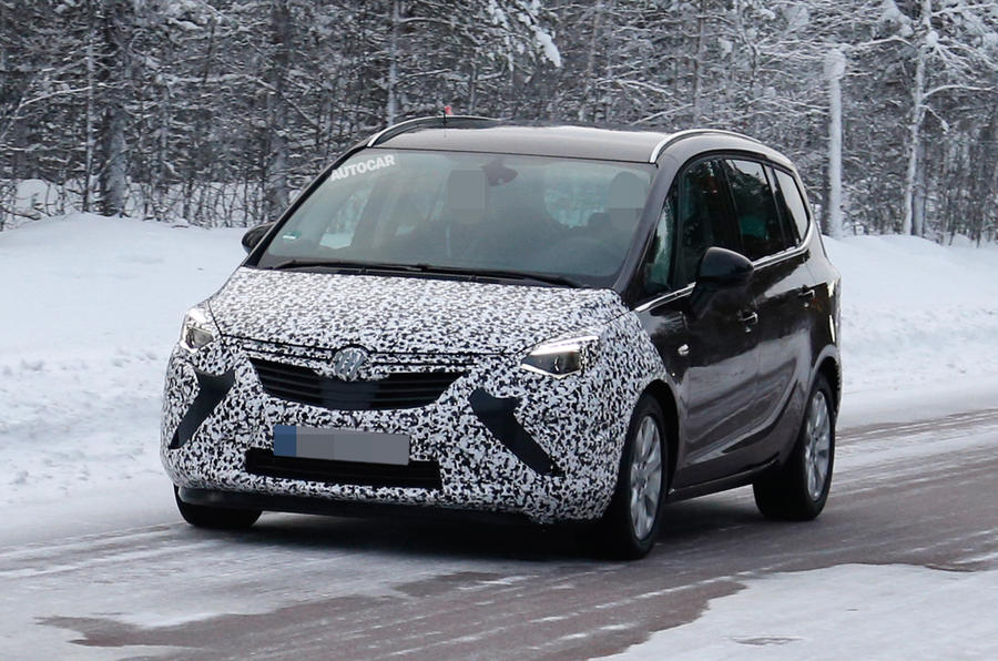 Vauxhall Zafira Tourer spy shots